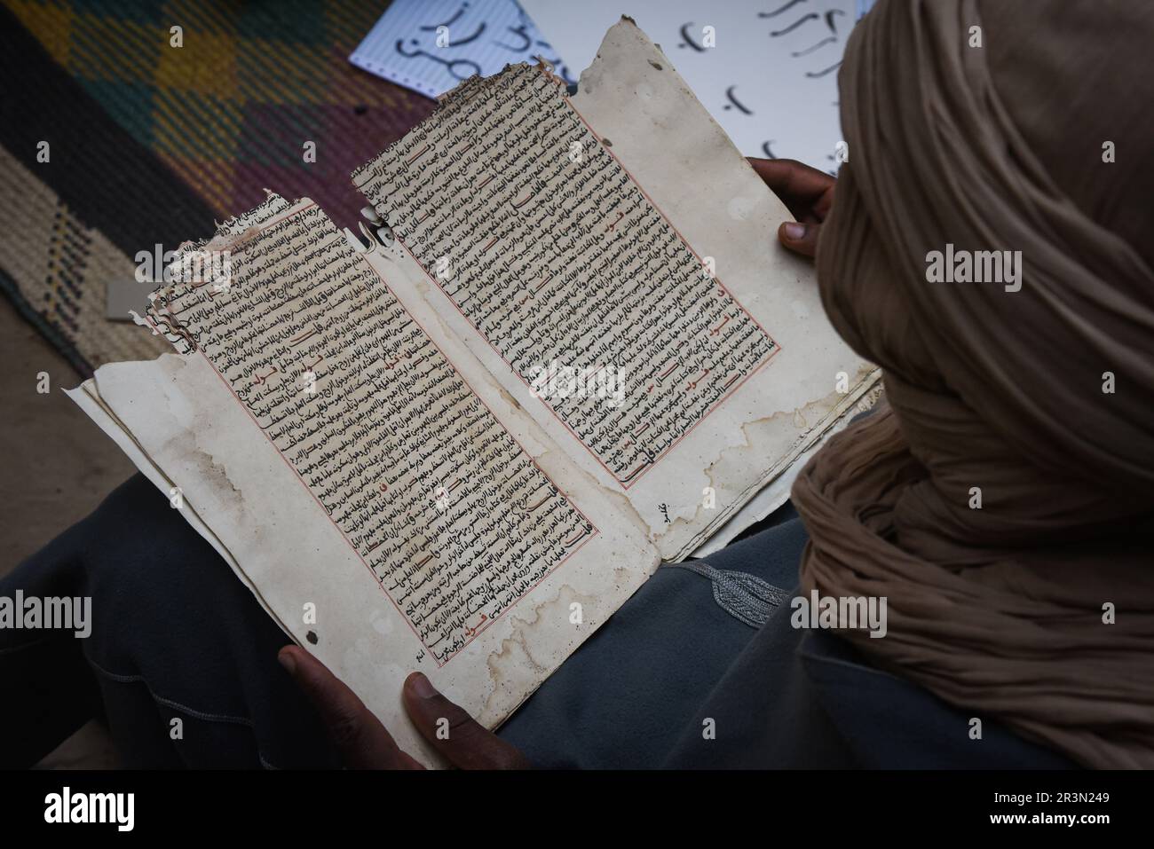 Nicolas Remene / Le Pictorium - Baba El Hadj, ein junger Schuljunge in Timbuktu, Mali. - 18/1/2020 - Mali / Tombouctou (Timbuktu) / Tombouctou (Timbuk Stockfoto