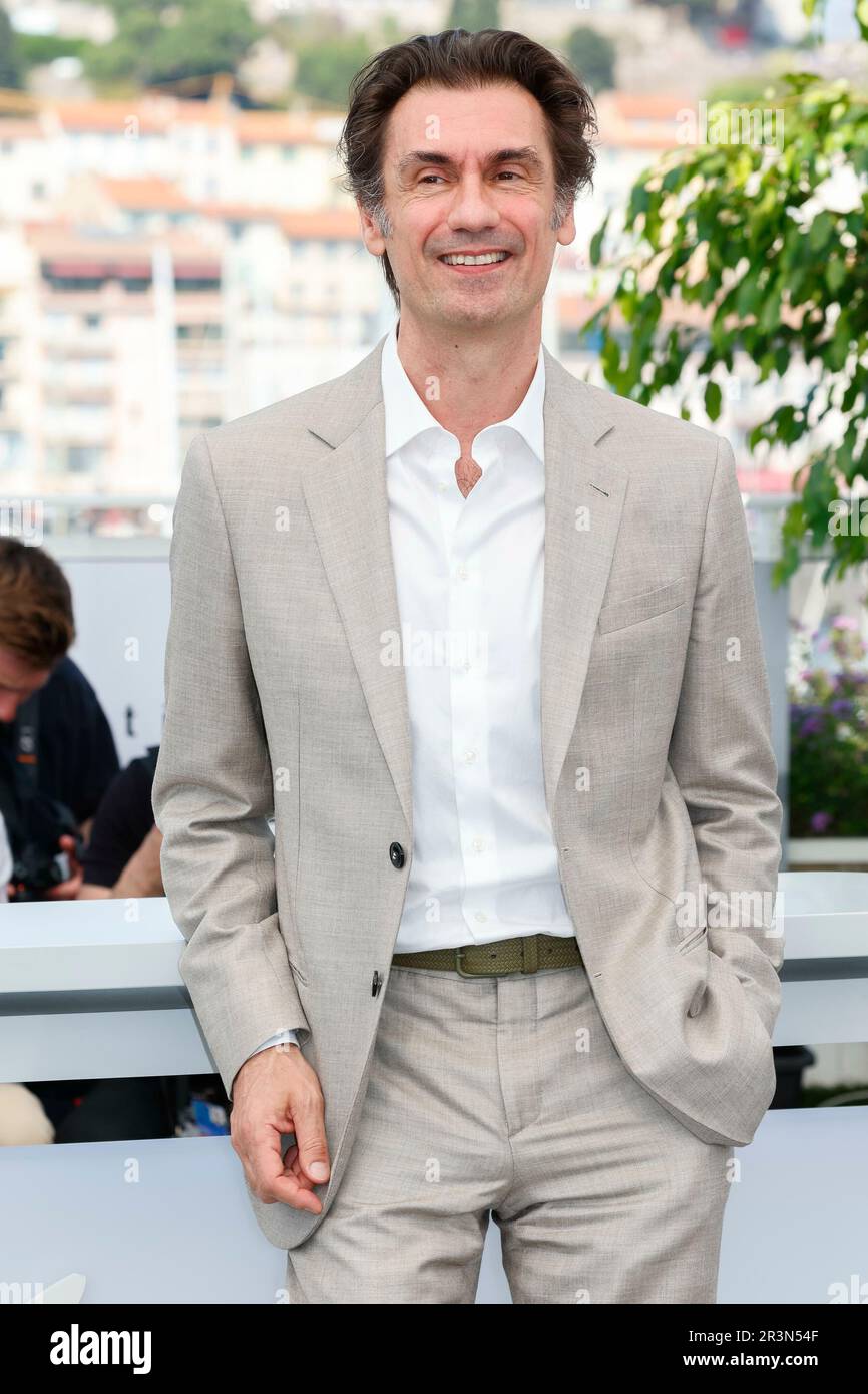 Fabrizio Gifuni nimmt am 24. Mai 2023 am Filmfestival 76. in Cannes im Palais des Festivals in Cannes, Frankreich, an der „entführten“ Fotogelegenheit Teil. Stockfoto