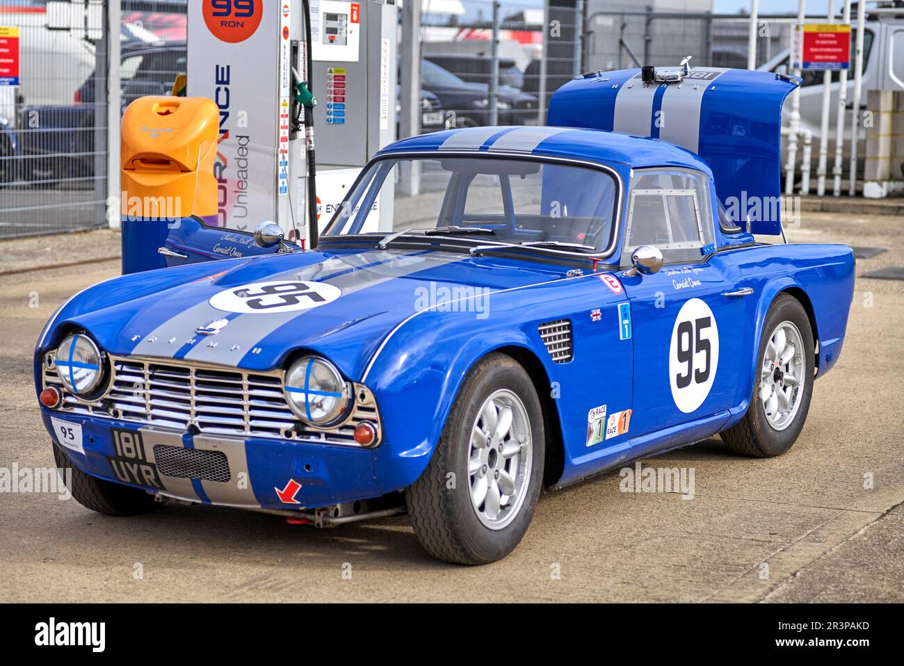 Triumph TR4 1962 Oldtimer. 2023 VSCC Pomeroy Trophy Classic Cars Silverstone Circuit England Großbritannien Stockfoto