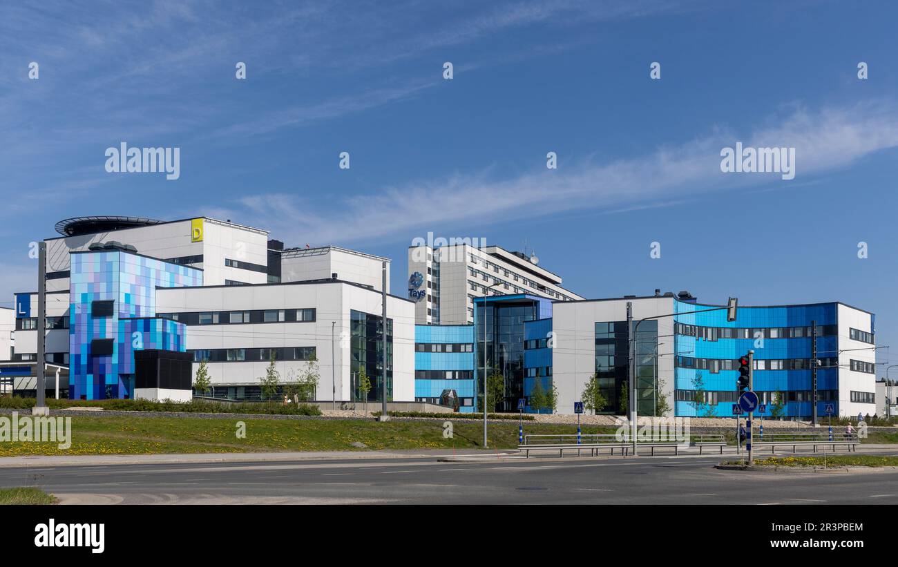 Tampere Universitätsspital an einem hellen Frühlingstag Stockfoto