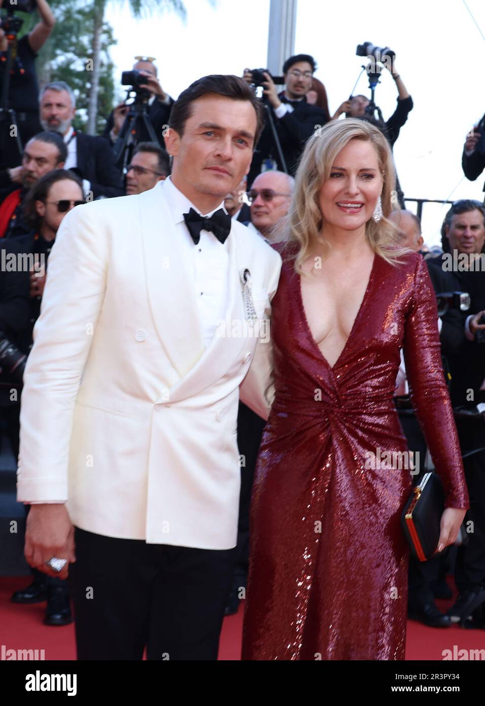 Cannes, Frankreich. 23. Mai 2023. Rupert Friend, Aimee Mullins, besucht den roten Teppich „Asteroid City“ während des 76. Jährlichen Filmfestivals in Cannes am 23. Mai 2023 im Palais des Festivals in Cannes, Frankreich. Foto: DGP/imageSPACE Credit: Imagespace/Alamy Live News Stockfoto