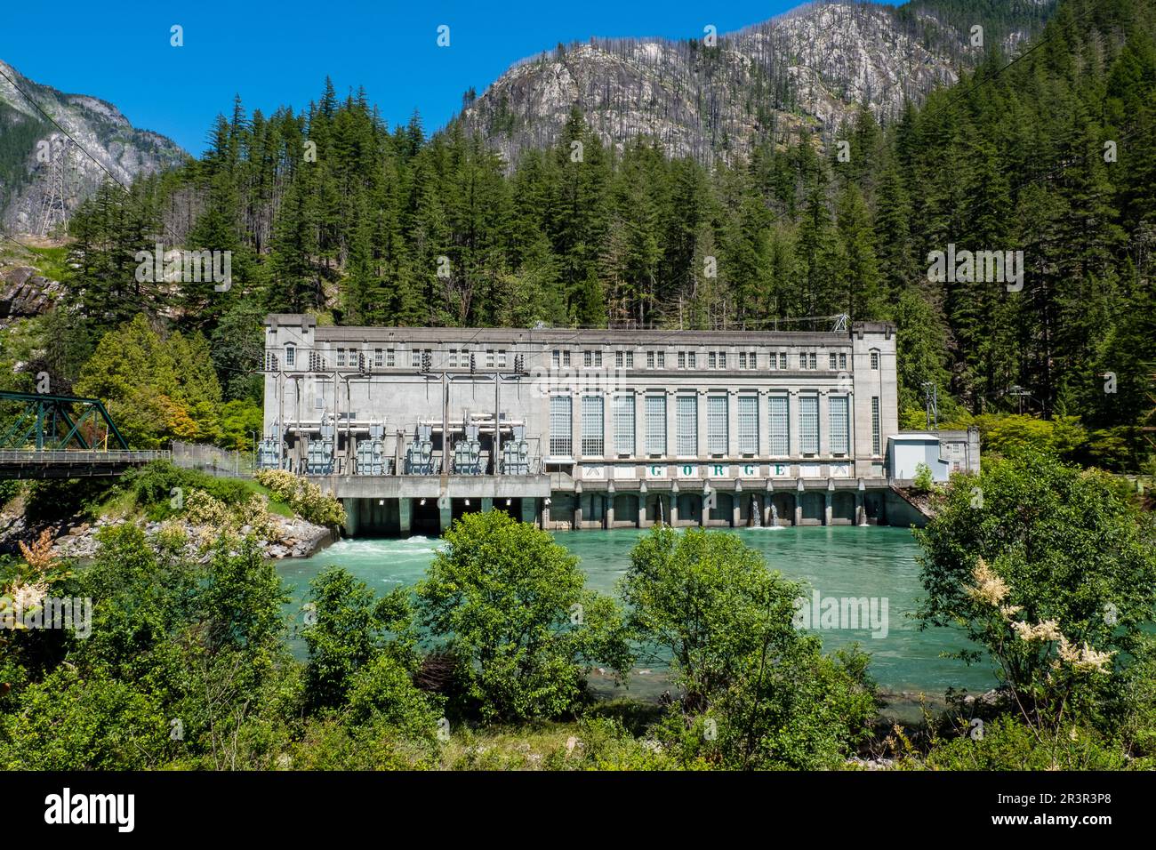 Wasserkraft der Schlucht und Umgebung Stockfoto