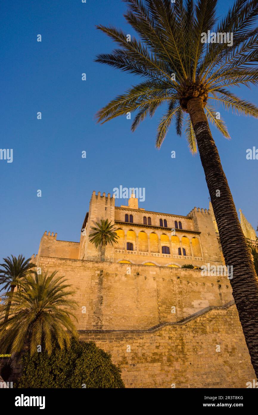 Palacio Real De La Almudaina, Palma, Mallorca, Balearen, Spanien, Europa. Stockfoto