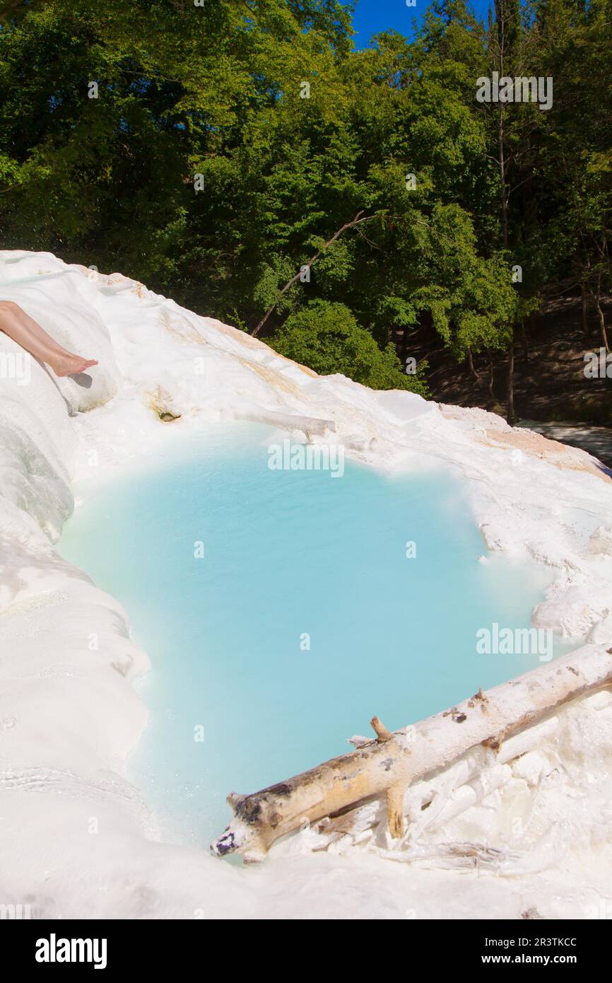 Fosso Bianco, Toskana, Italien. Thermalwasser in dieser wunderbaren natürlichen Stätte Stockfoto