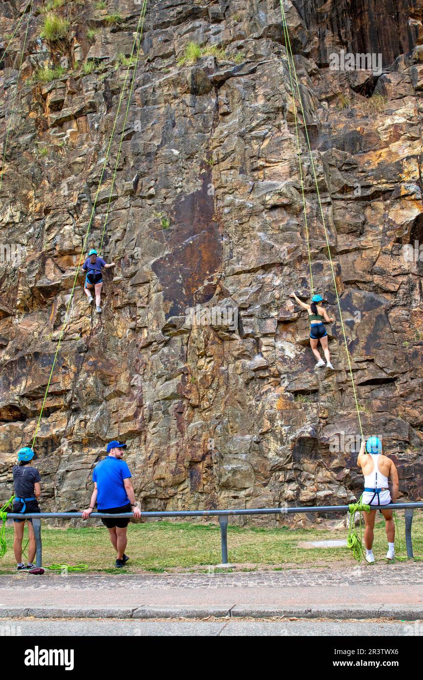 Felsklettern auf den Klippen des Kangaroo Point in Brisbane Stockfoto