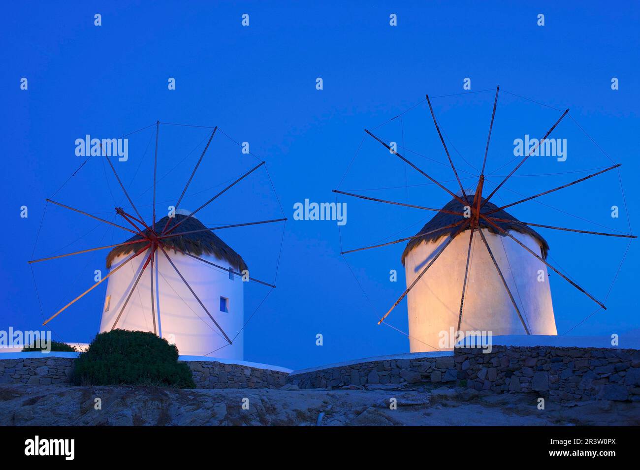 Windmühlen Kato Mili, Mykonos Stadt, Mykonos, Kykladen, Griechenland Stockfoto