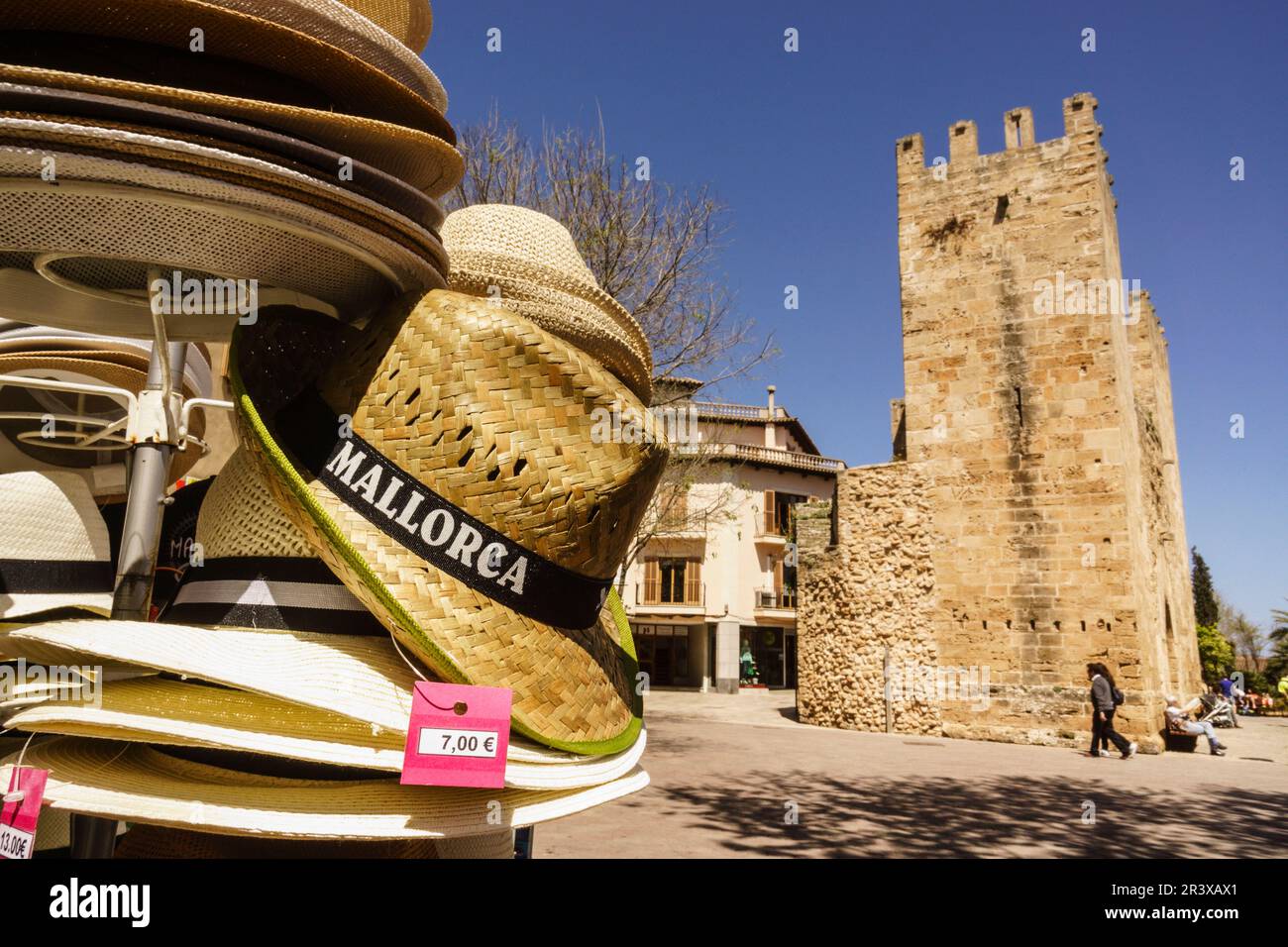 Puerta de Xara, - Puerta del Moll-, plaza Carles V, muralla Mittelalterliche, siglo XIV, Alcudia, Mallorca, Balearen, Spanien. Stockfoto