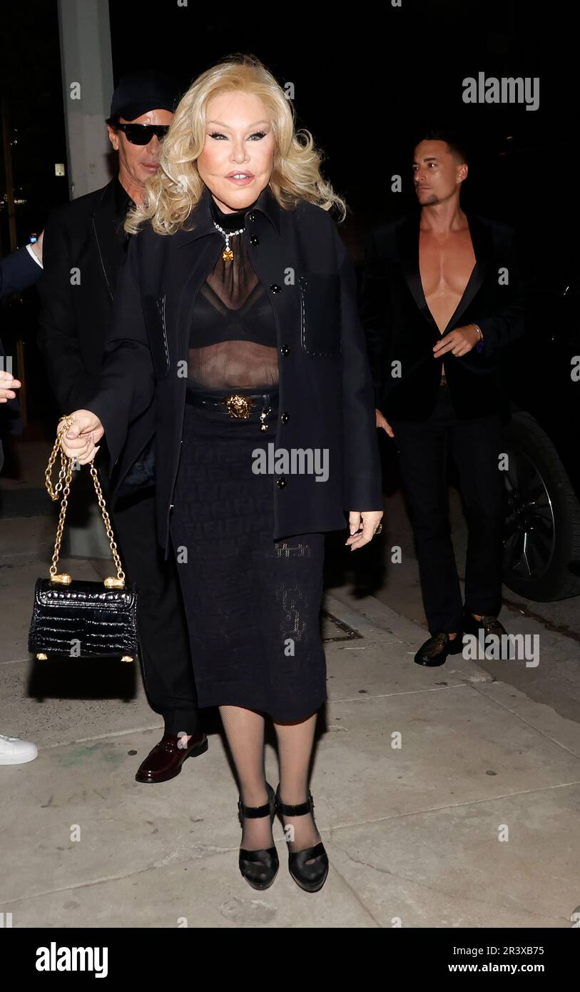 Los Angeles, Ca. 24. Mai 2023. Jocelyn Wildenstein beim offiziellen Verlobungsessen mit Freunden, für Jocelyn Wildenstein und Lloyd Klein, beide tragen „Fendi“ in Casablanca Moroccan Kitchens in Los Angeles, Kalifornien, am 24. Mai 2023. Kredit: Faye Sadou/Media Punch/Alamy Live News Stockfoto