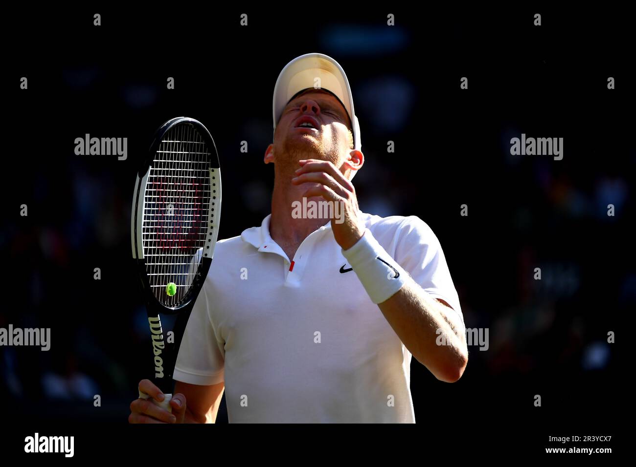 Aktenfoto von 03-07-2019 von Kyle Edmund, der gezwungen wurde, sich durch Verletzung aus den French Open zurückzuziehen. Der 28-Jährige, der in den letzten Jahren mit Knieproblemen zu kämpfen hatte, hat jetzt eine Handgelenkverletzung. Ausgabedatum: Donnerstag, 25. Mai 2023. Stockfoto