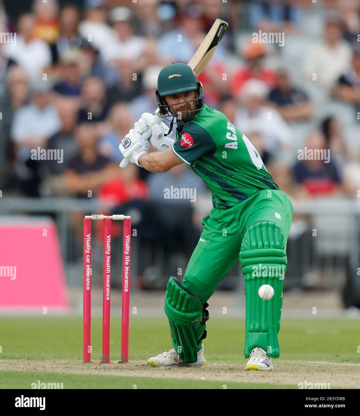 25. Mai 2023; Old Trafford Cricket Ground, Manchester, England: Vitality Blast T20 League Cricket, Lancashire Lightning versus Leicestershire Foxes; Colin Ackermann von Leicester Foxes Stockfoto