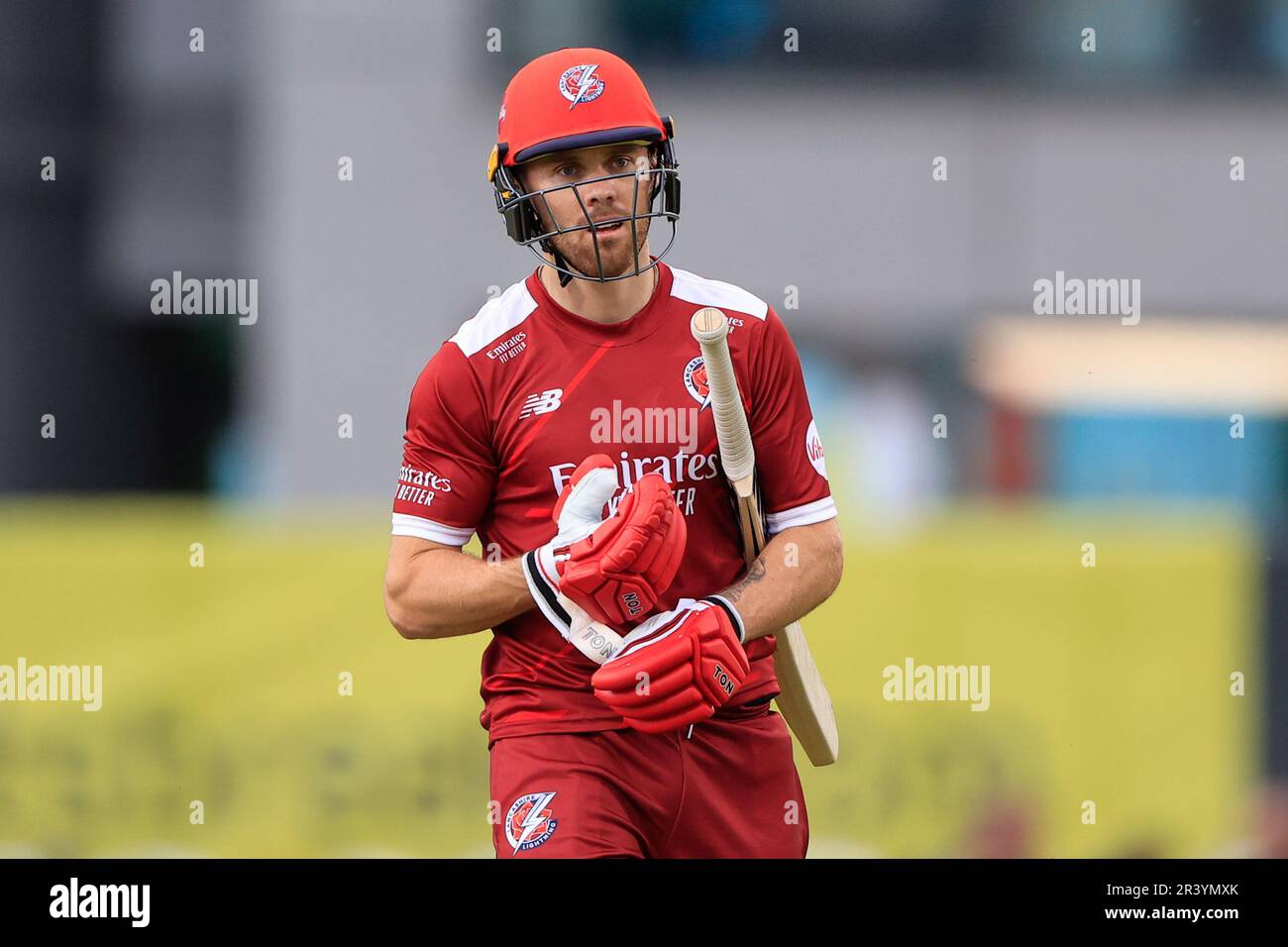 Manchester, Großbritannien. 25. Mai 2023. Phil Salt von Lancashire Lightning ist während des Vitality Blast-Spiels Lancashire Lightning vs Leicestershire Foxes am 5./25. 25. Mai 2023 2023 in Old Trafford, Manchester, Großbritannien, für 28 Läufe unterwegs (Foto von Conor Molloy/News Images) in Manchester, Großbritannien. (Foto: Conor Molloy/News Images/Sipa USA) Guthaben: SIPA USA/Alamy Live News Stockfoto
