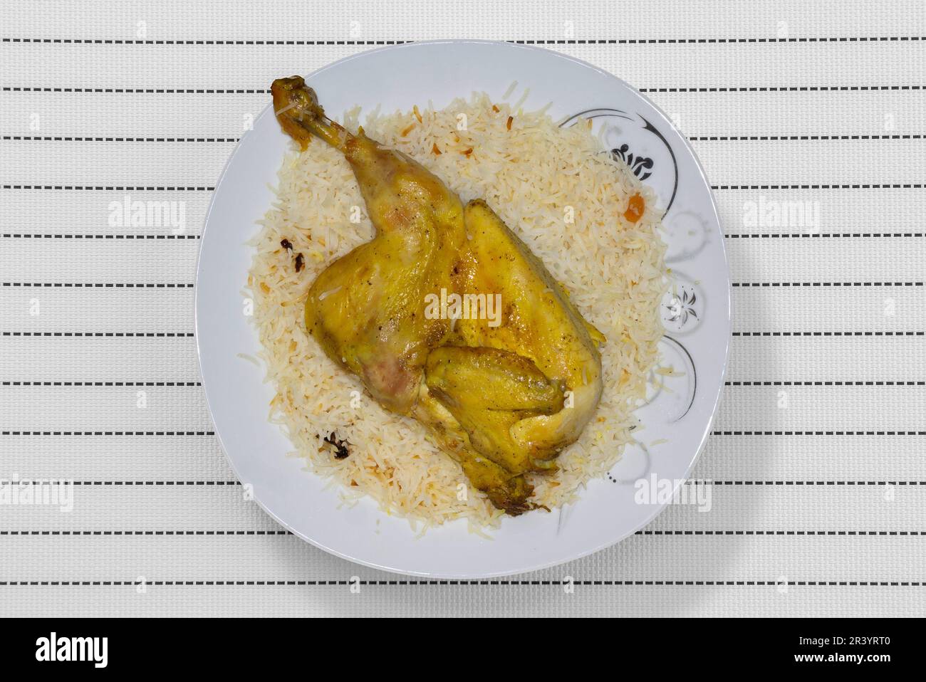Huhn Mandi oder Mandhi traditionelle arabische Gerichte Stockfoto
