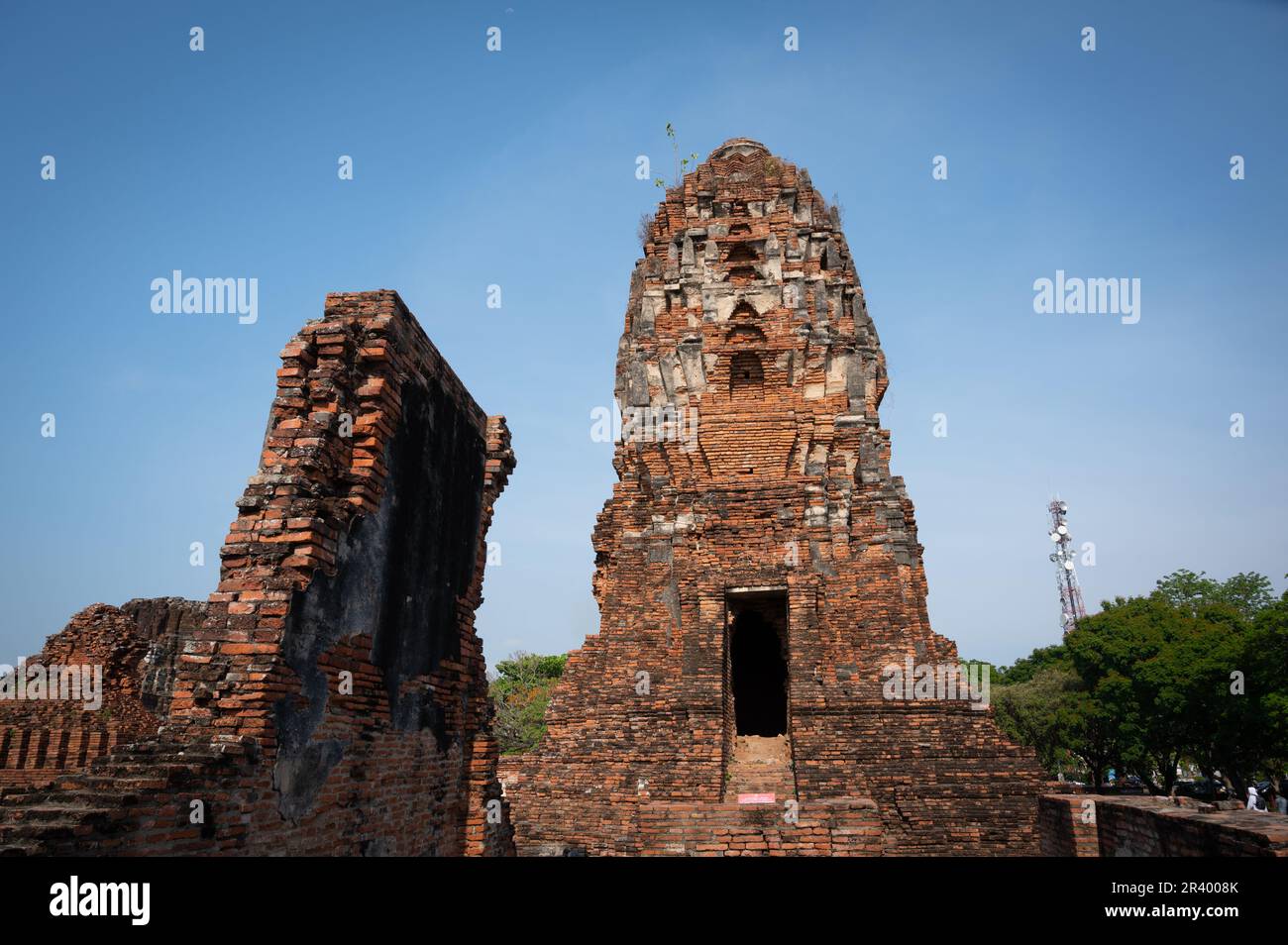 Atthuya ist eine Stadt in Thailand etwa 80 km nördlich von Bangkok. Es war die Hauptstadt des Königreichs Siam und bildet jetzt den Atthuya Historical Park Stockfoto