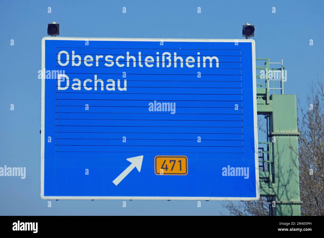 Autobahnabfahrt OberschleiÃŸheim Dachau Stockfoto