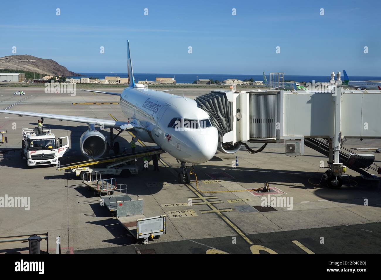 Passagierflugzeug des am Flughafen Las Palmas Stockfoto