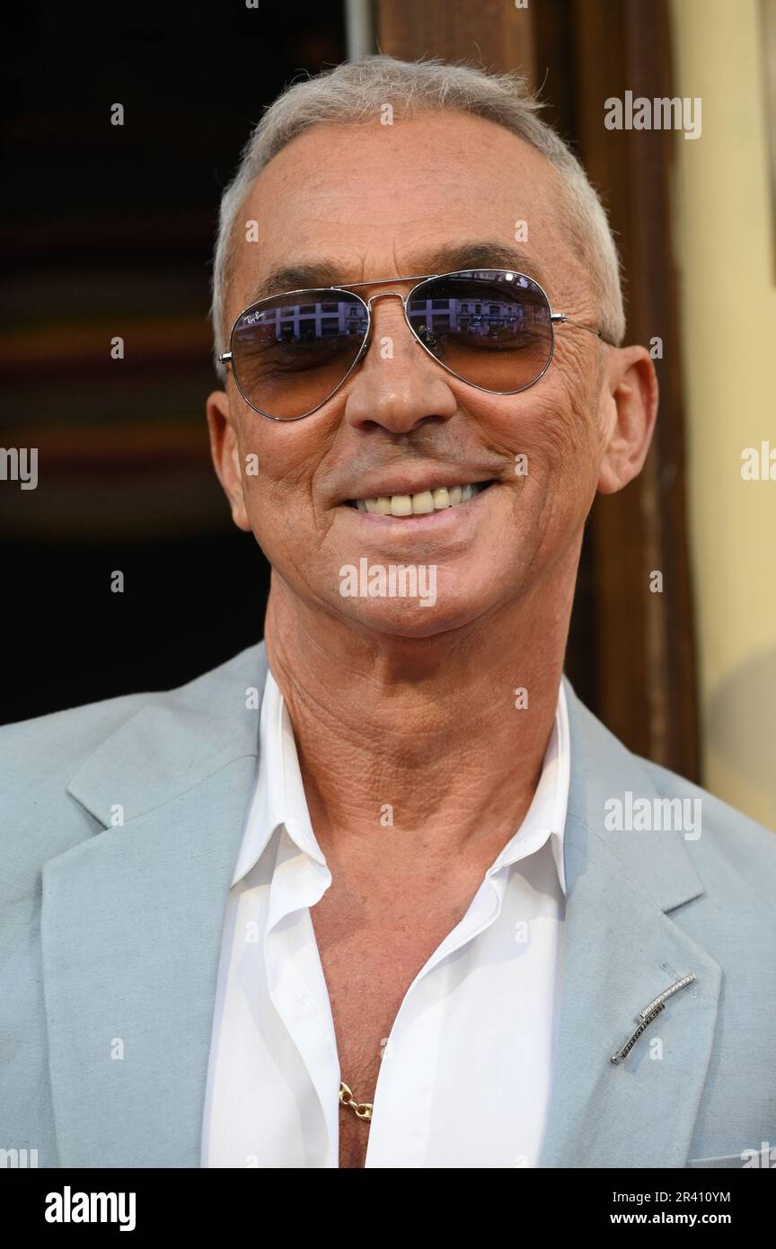 London, England, Großbritannien. 25. Mai 2023. Bruno Tonioli besucht The Opening Night Aspects of Love, Lyric Theatre, London, Großbritannien. Kredit: Siehe Li/Picture Capital/Alamy Live News Stockfoto