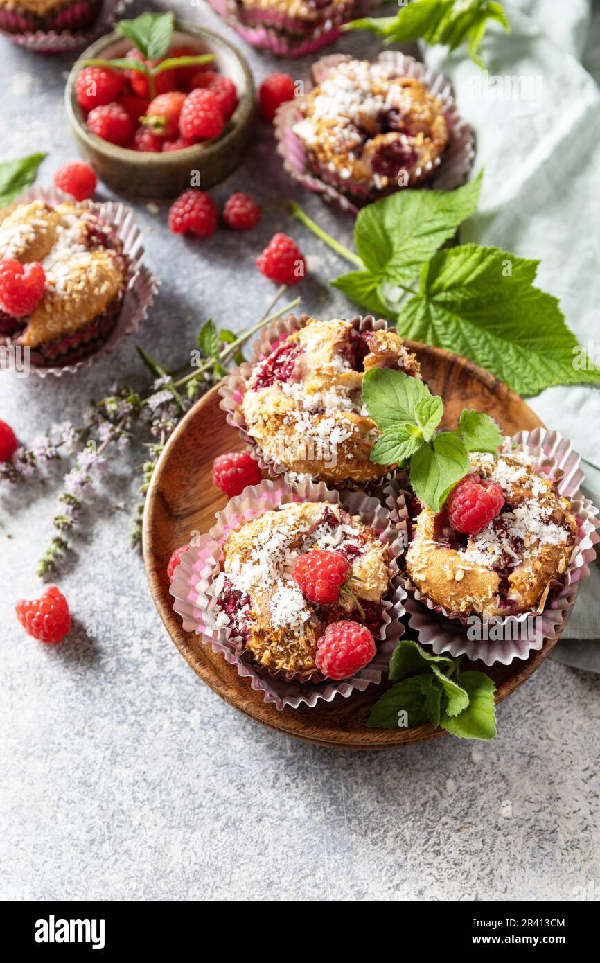 Gesundes Dessert. Veganes glutenfreies Gebäck. Haferflocken-Bananen ...