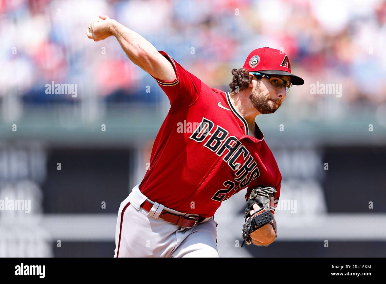 PHILADELPHIA, PA - MAY 24: Zac Gallen #23 of the Arizona Diamondbacks pitches during the game against the Philadelphia Phillies at Citizens Bank Park on May 24, 2023 in Philadelphia, Pennsylvania. (Photo by Rich Graessle/Icon Sportswire) (Icon Sportswire via AP Images) Stockfoto