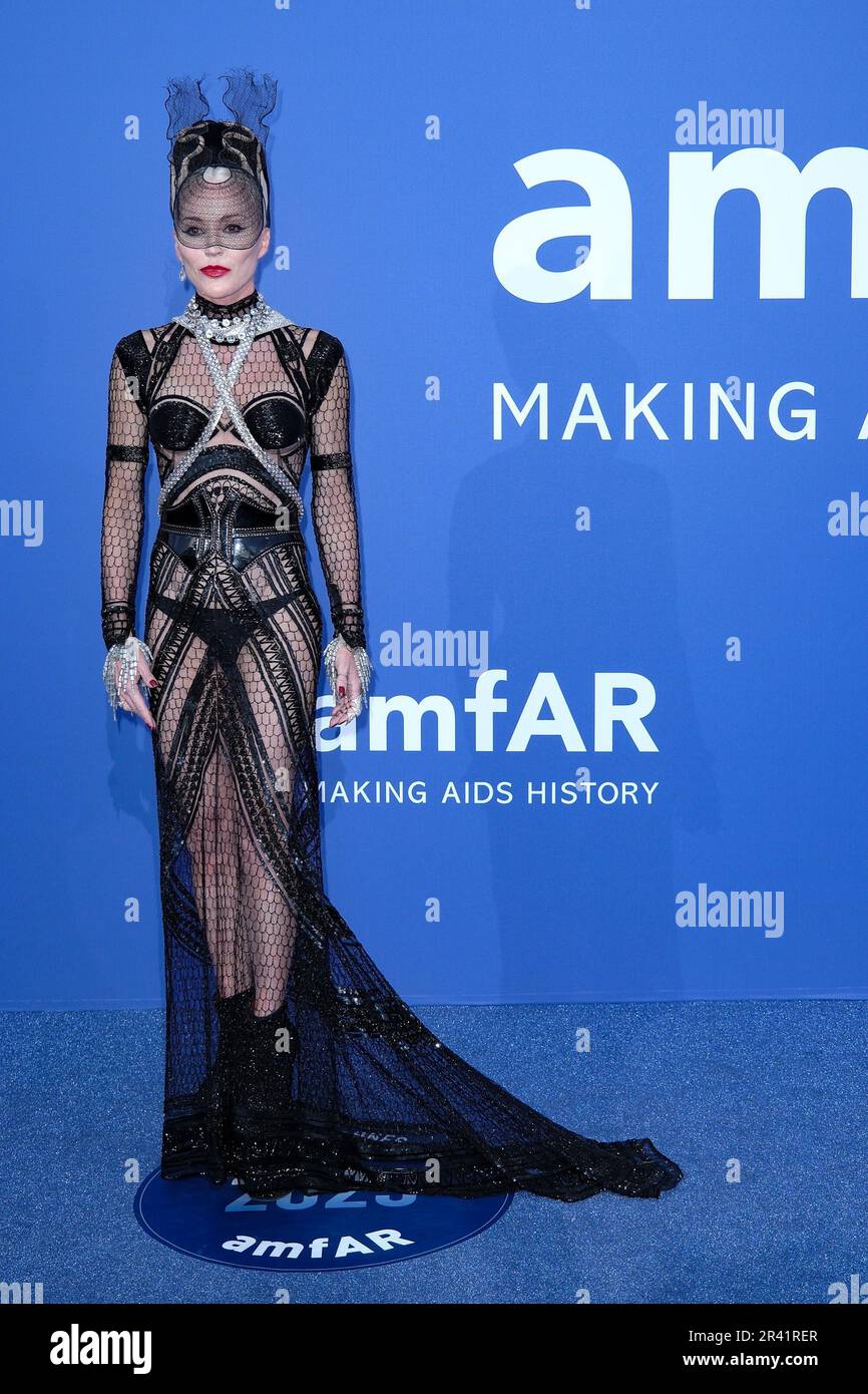 Cannes, Frankreich. 25. Mai 2023. Daphne Guinness fotografierte während der alljährlichen amfAR Gala Cannes im Hotel du Cap, Eden Roc in Antibes, Frankreich Bild von Julie Edwards/Alamy Live News im Jahr 29. Stockfoto