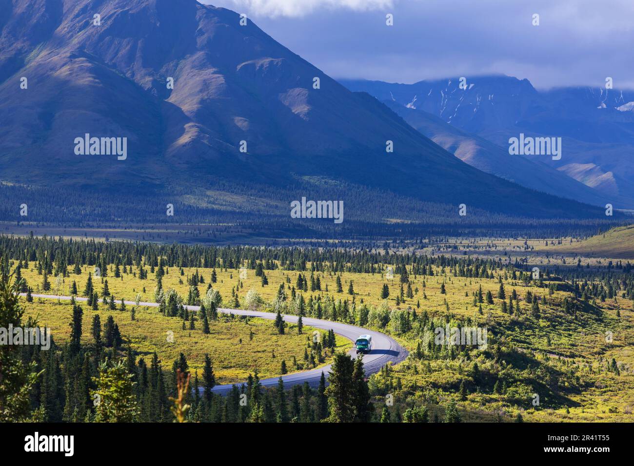 Straße in Alaska Stockfoto