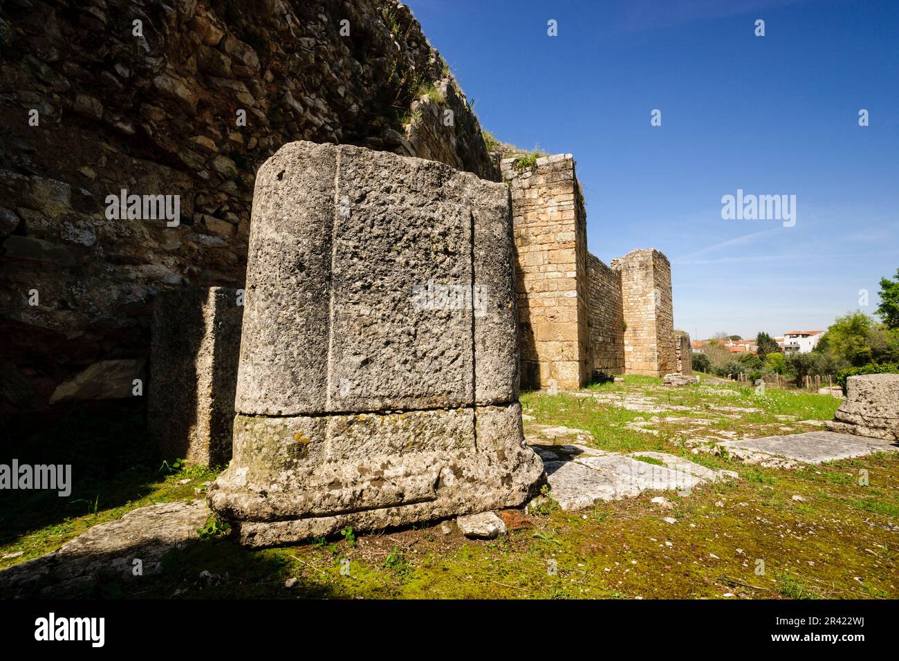 Muralla alto Imperial, remodelada por Flavio Trajanea en el siglo I, Conimbriga, Ciudad del Conventus Scallabitanus, provincia Romana de Lusitania, cerca de Condeixa-a-Nova, Distrito de Coimbra, Portugal, Europa. Stockfoto