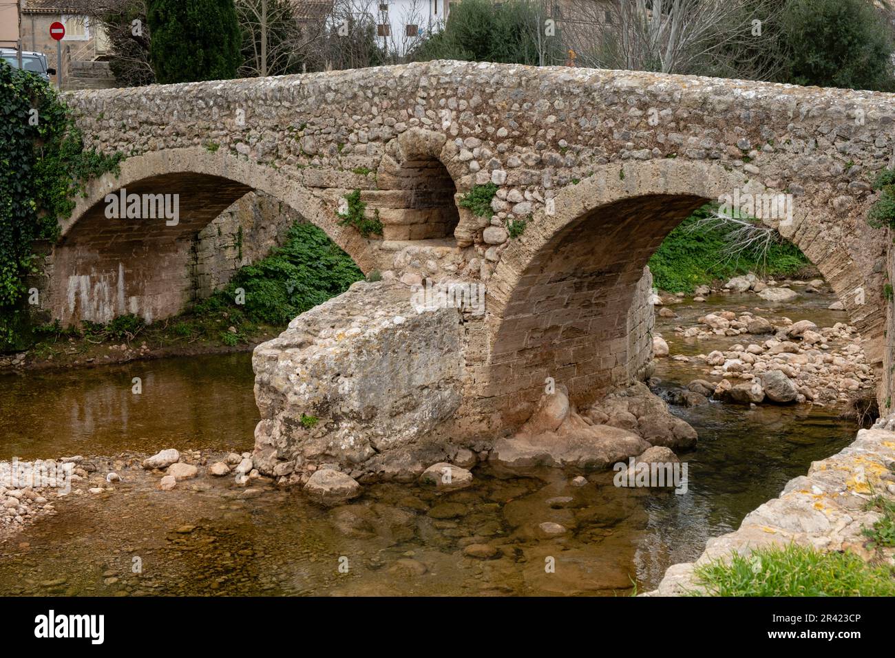 Pont Romà, Puente Romano sobre el torrente de Sant Jordi, Puente de Cubelles, Pollencala , Mallorca, Balearen, spanien. Stockfoto