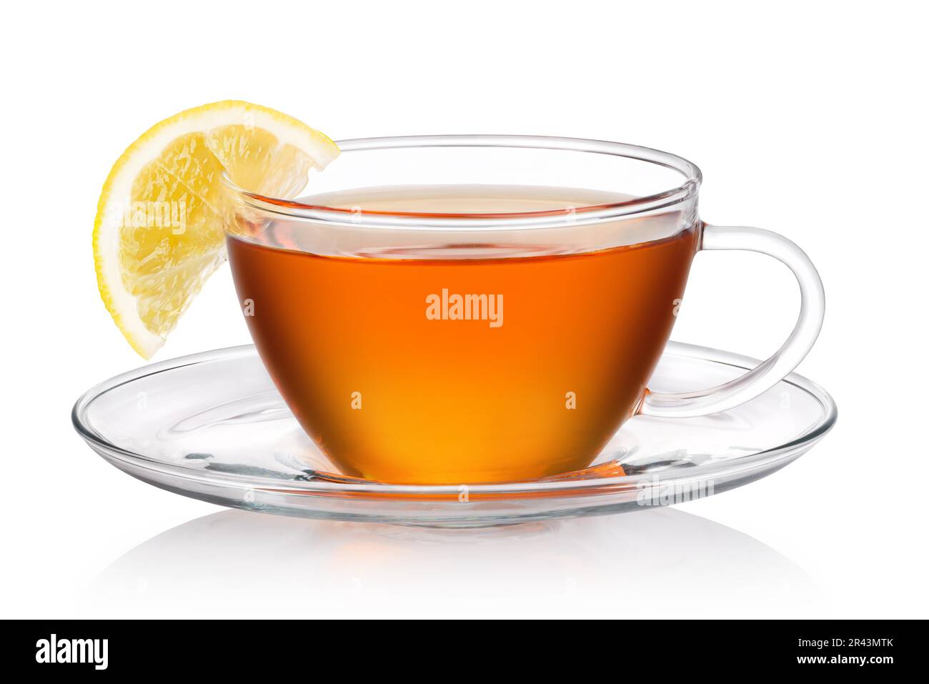Tasse Tee mit Zitrone auf weißem Hintergrund Stockfoto Tasse Tee mit Zitrone auf weißem Hintergrund Stockfoto
