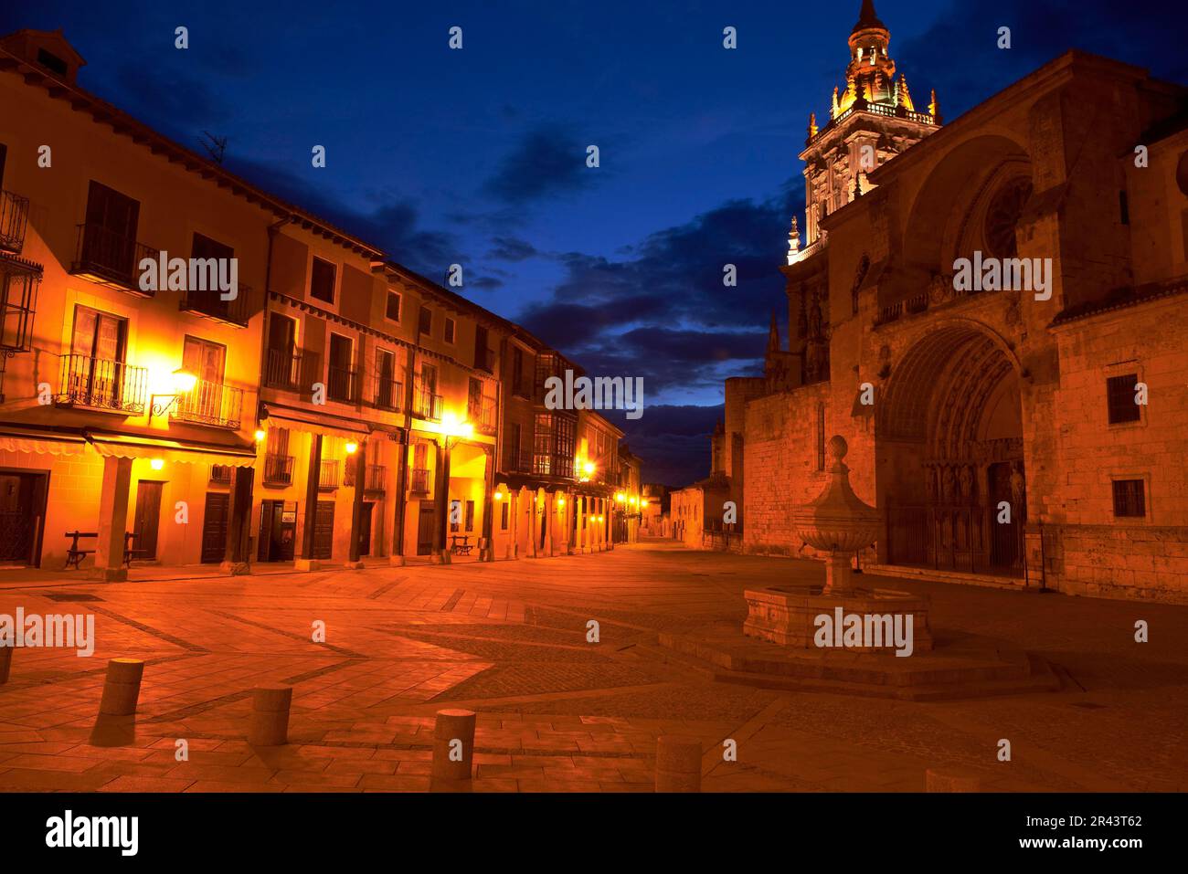 El Burgo de Osma, Ciudad de osma, Domplatz, Provinz Soria, Castilla Leon, Spanien Stockfoto