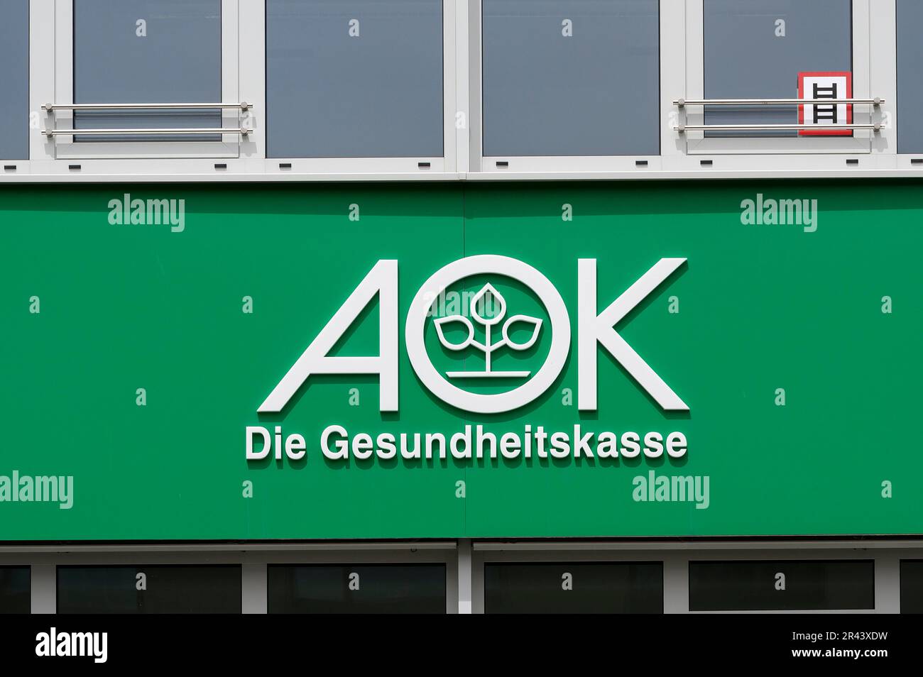 AOK, die Gesundheitskasse, Schriftzug und Logo, Kempten, Allgaeu, Bayern, Deutschland Stockfoto