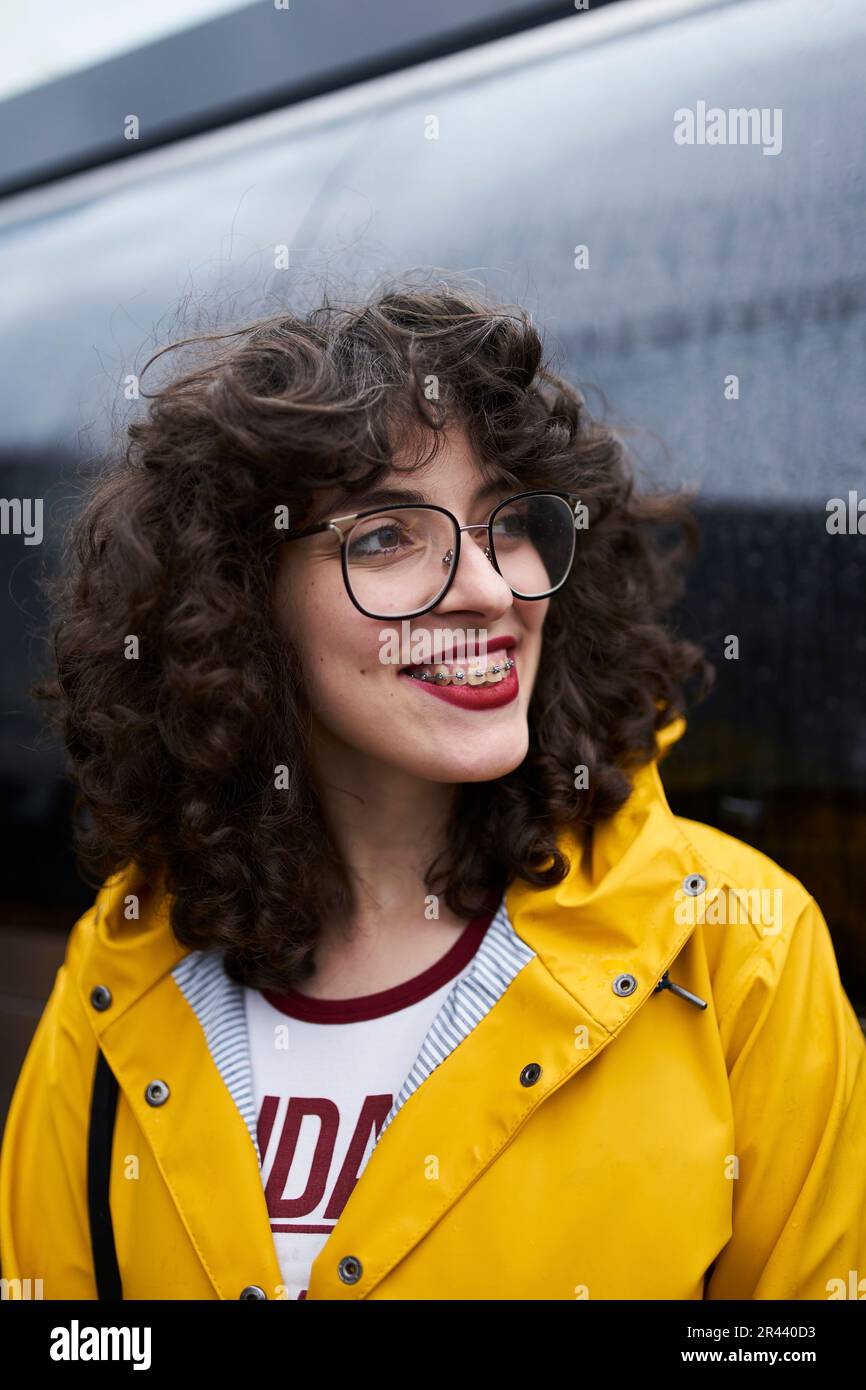 Porträt der lächelnde Frau Stockfoto