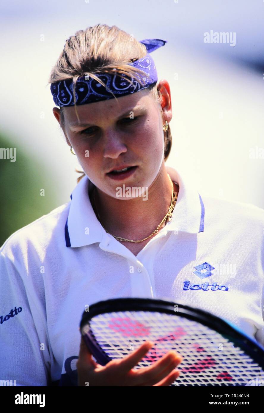 Anke Huber, deutsche Tennisspielerin, auf dem Tennisplatz Porträt. Stockfoto