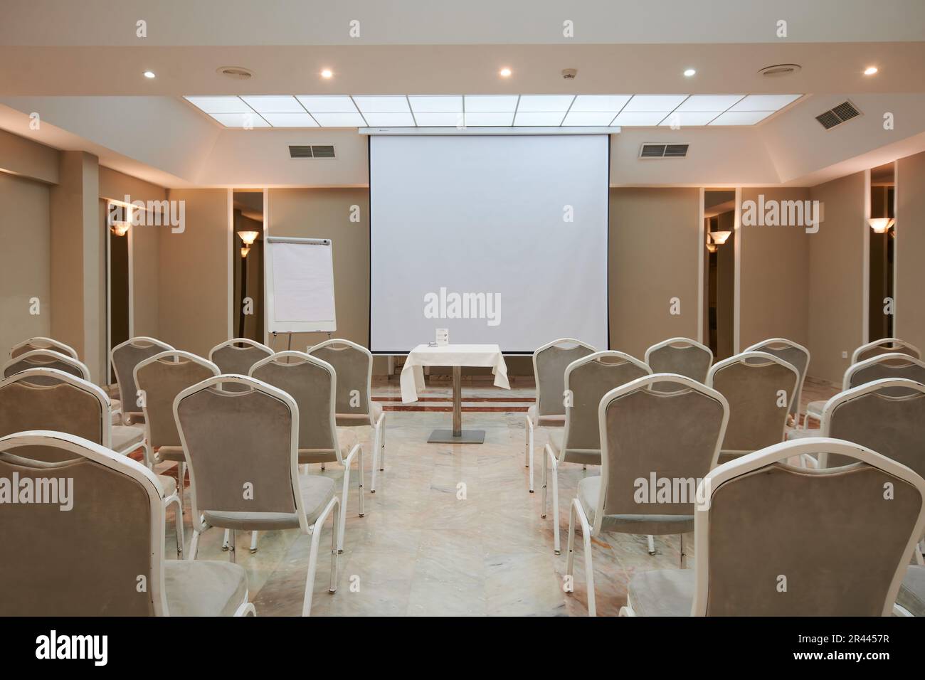 Ein leerer Konferenzraum Stockfoto