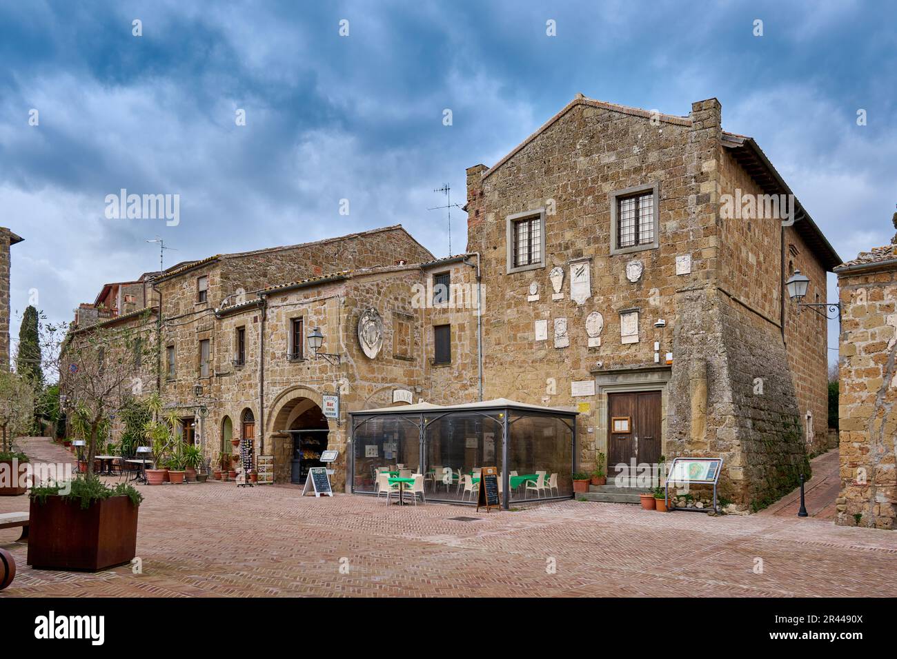 Palazzo Pretorio, Piazza del Pretorio, Centro Storico di Sovana, Toskana, Italien Stockfoto