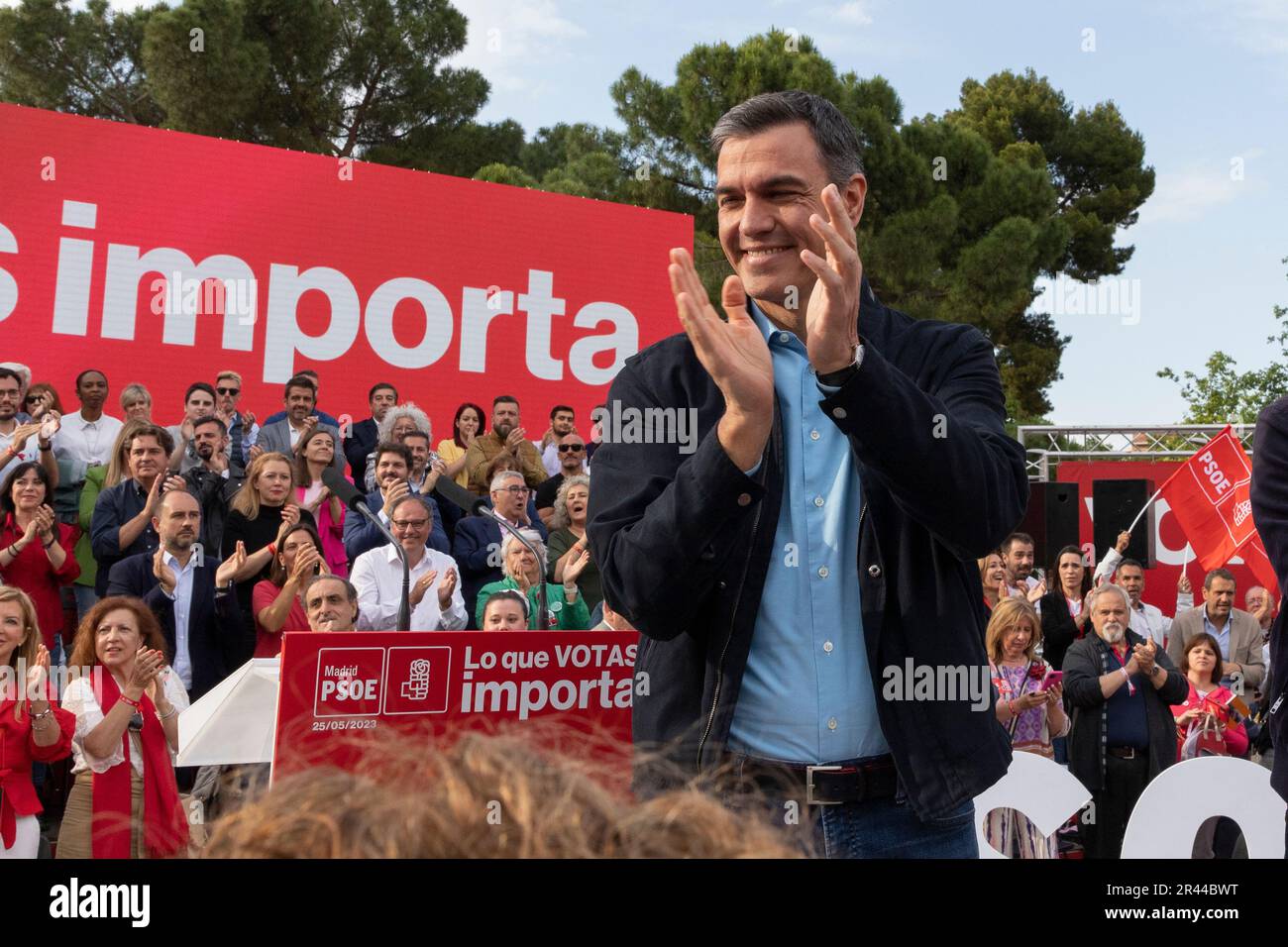 Pedro Sanchez Perez-Castejon. Massiver Akt der PSOE. Präsident Spaniens bei einer politischen Kundgebung. MADRID, SPANIEN - 25. MAI 2023. Stockfoto