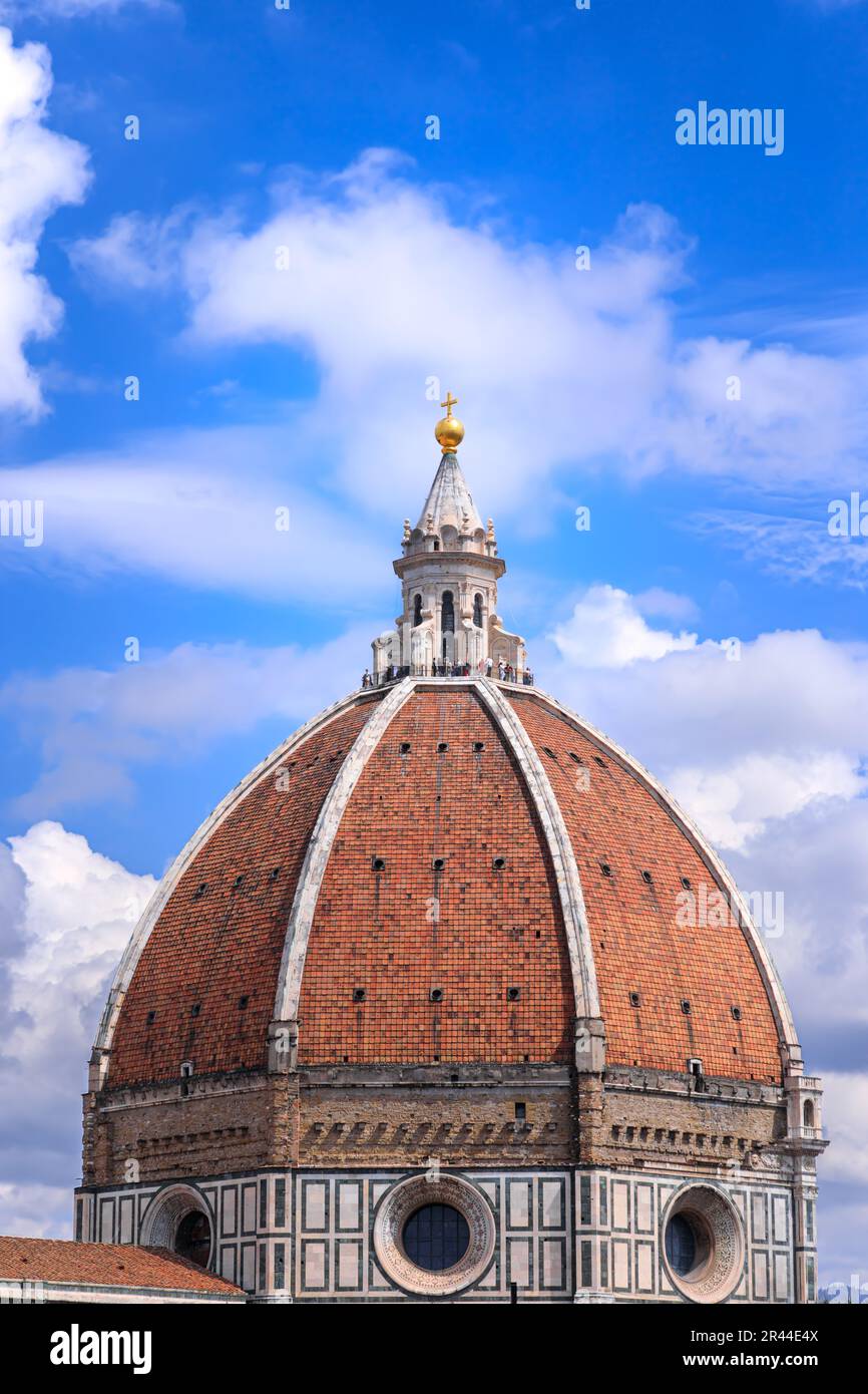 Kathedrale Santa Maria del Fiore in Florenz, Italien: Detailansicht des Doms von Brunelleschi. Stockfoto