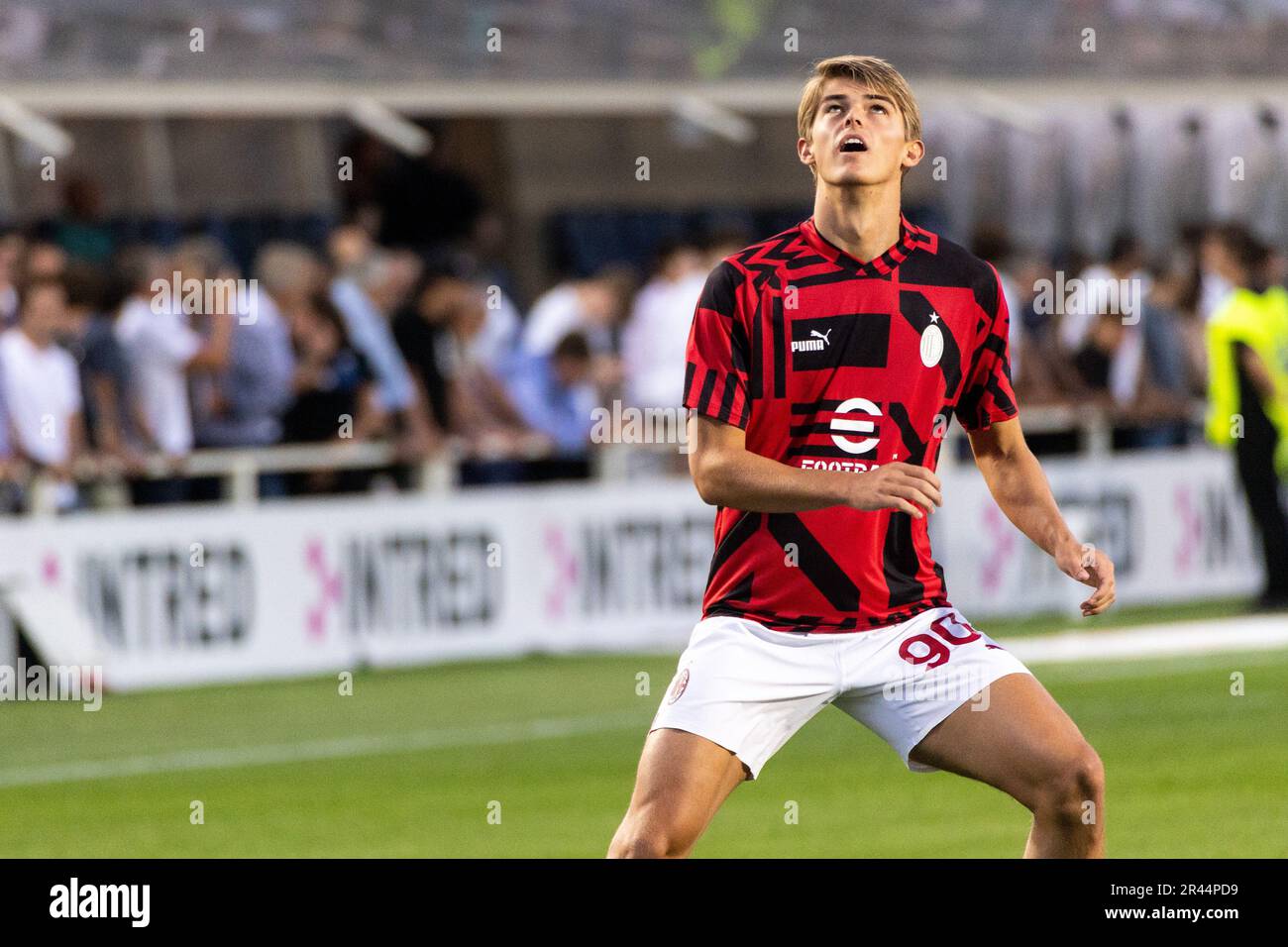 Fußballspiel der Serie A zwischen Atalanta BC und AC Mailand im Gewiss Stadium in Bergamo, Italien Stockfoto