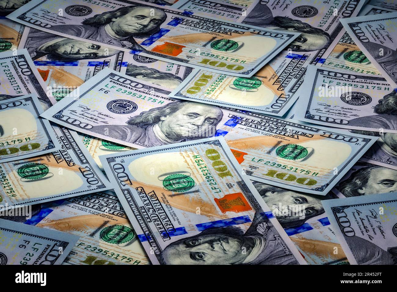 Stilvoller Geldhintergrund aus Dollars usa. Geschäfts- und Finanzkonzept. Stockfoto