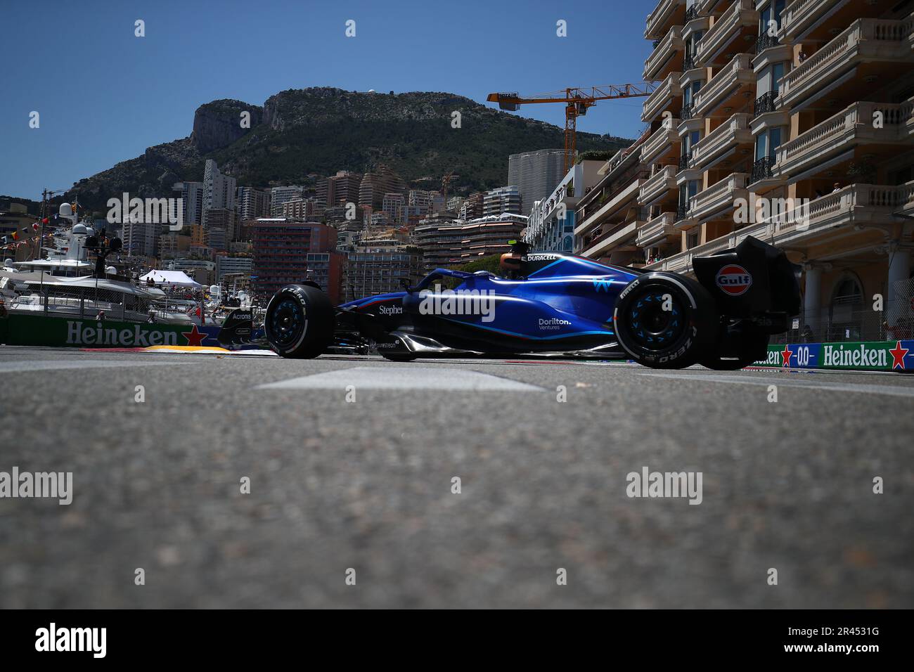 Montecarlo, Monaco. 26. Mai 2023. #02 Logan SarSergeant Williams Racing Mercedes während des Monaco GP, 25-28. Mai 2023 in Montecarlo, Formel 1 Weltmeisterschaft 2023. Kredit: Unabhängige Fotoagentur/Alamy Live News Stockfoto