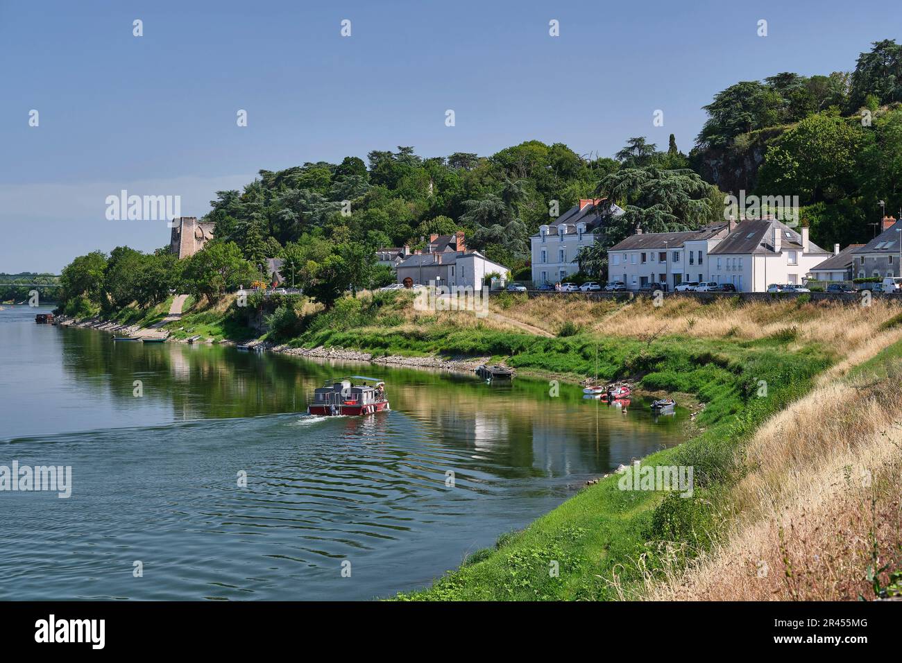 Mauges-sur-Loire, Montjean-sur-Loire (Nordwestfrankreich): Bootsfahrt am Ufer der Loire Stockfoto