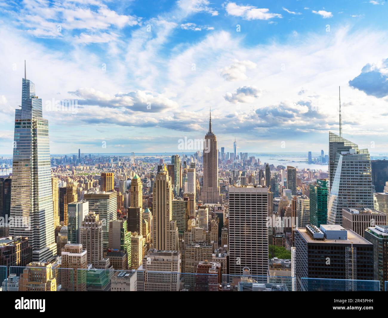 Skyline von Manhatten, Panoramaaussicht, New York City, NY, Vereinigte Staaten von Amerika Stockfoto