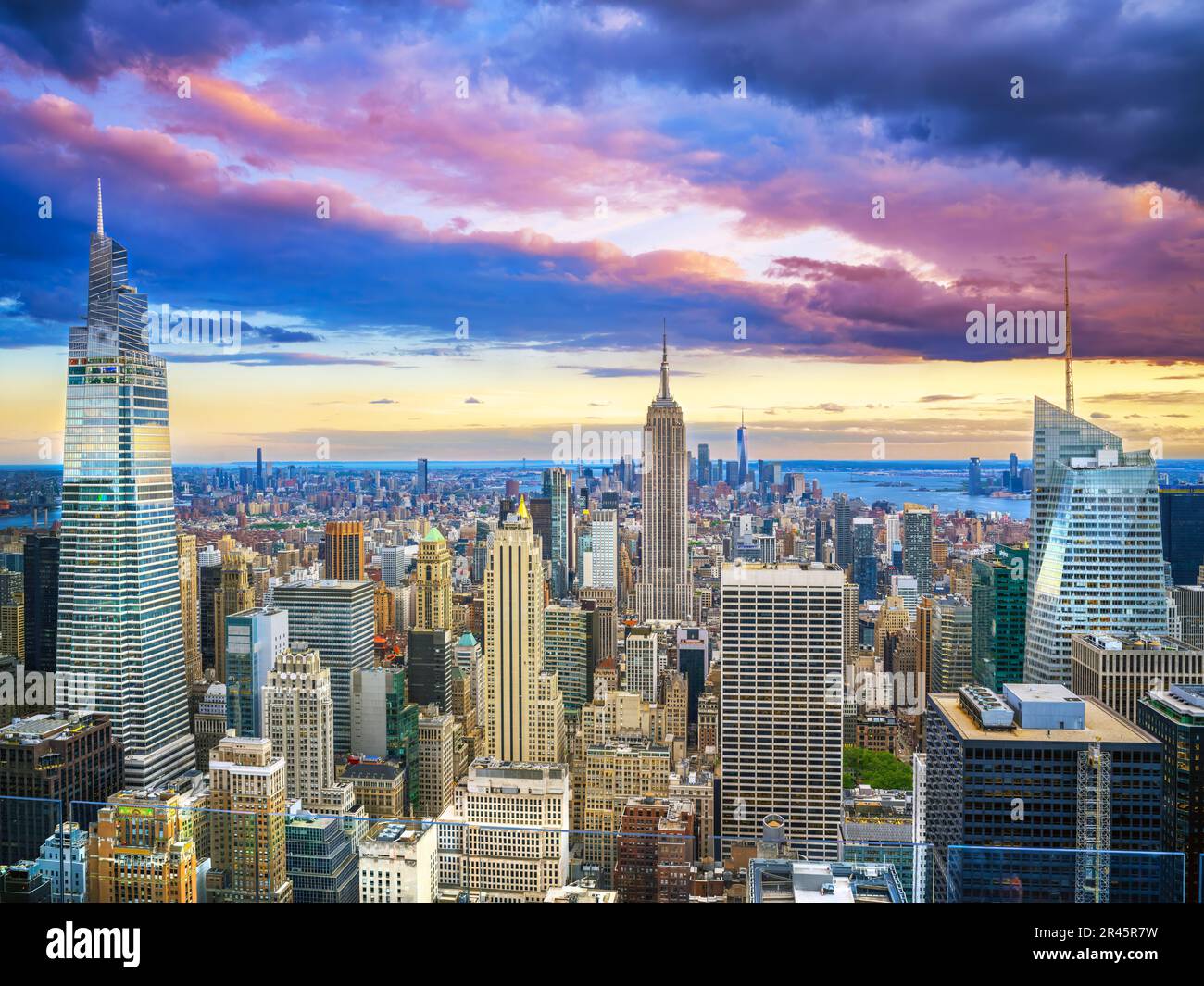 Skyline von Manhatten, Panoramaaussicht, New York City, NY, Vereinigte Staaten von Amerika Stockfoto