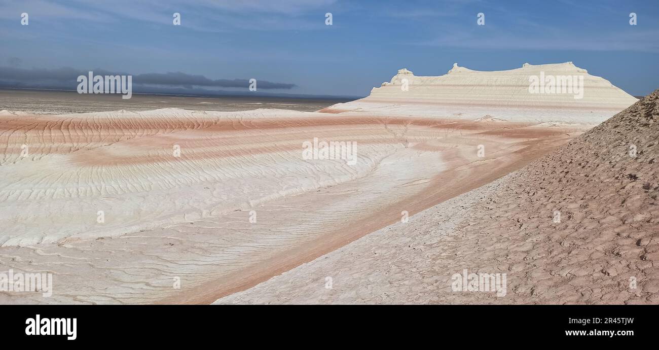 In Kasachstan ist die Mangystau wunderschön und wild im Land Stockfoto