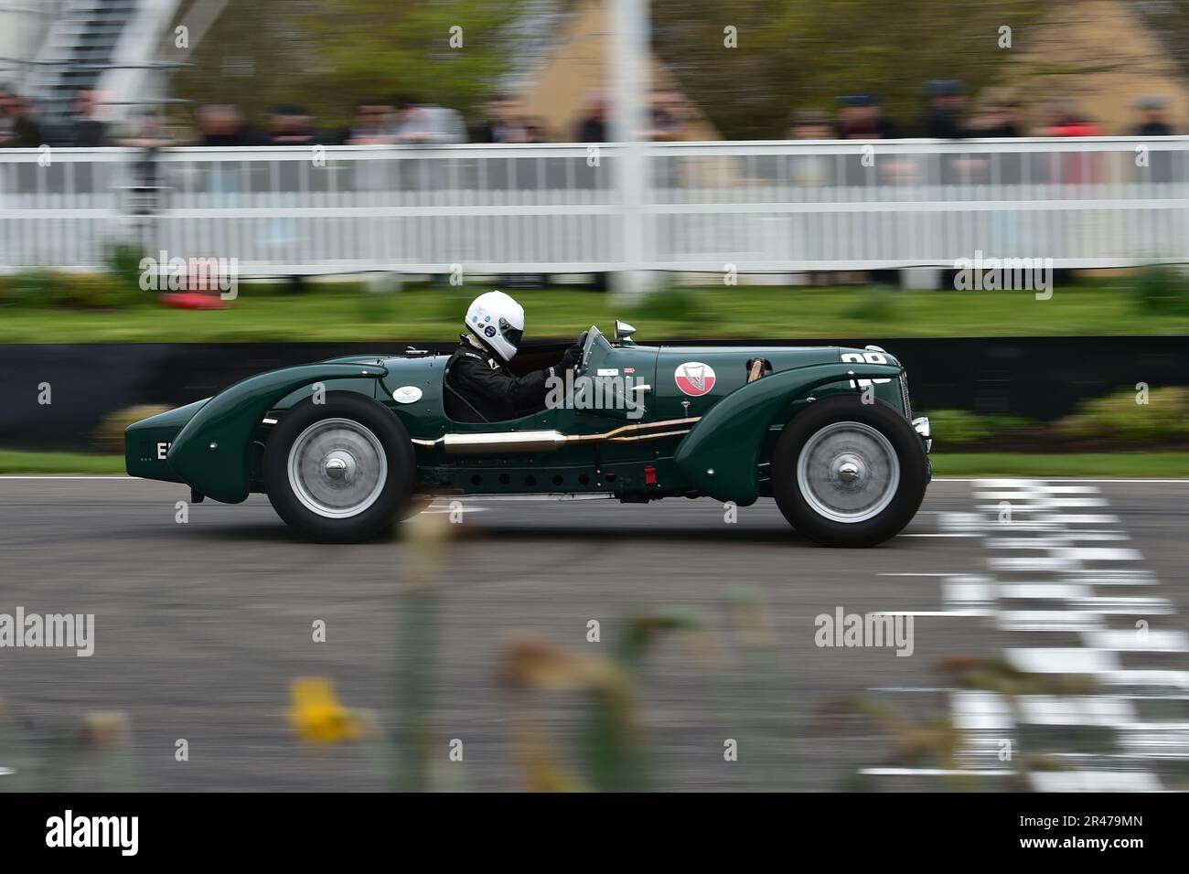 David Freeman, Aston Martin 2 Liter, Trofeo Nuvolari, ein zwanzig-Minuten-Rennen für Sports Racing Cars, das bis 1939, Goodwood 80., antrat Stockfoto