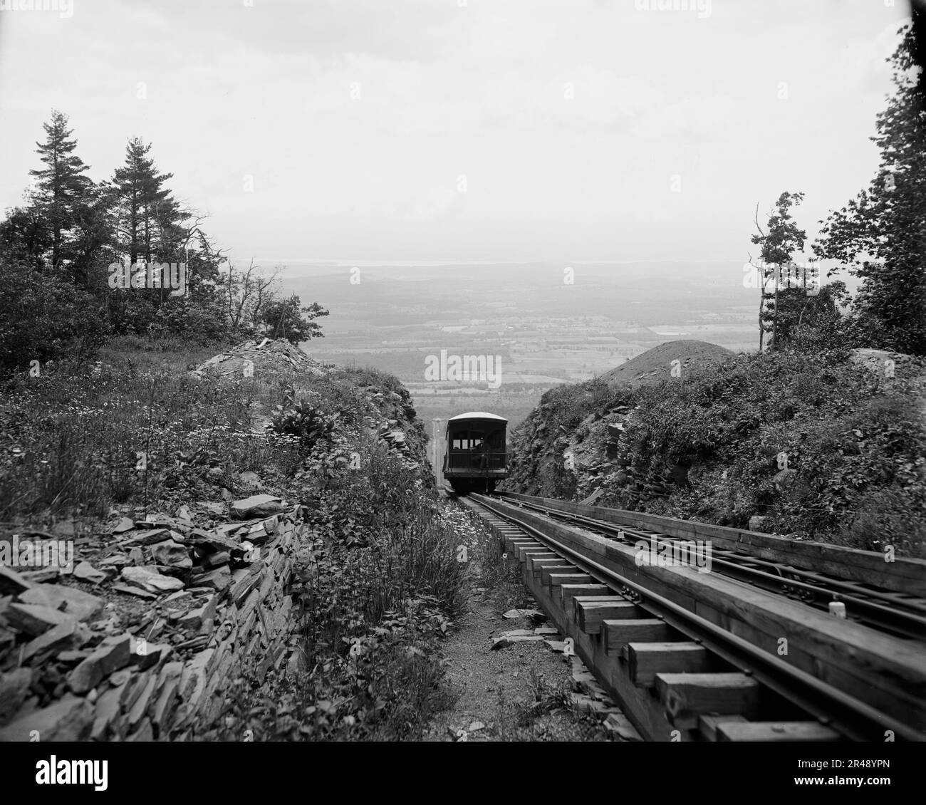 Otis Elevating Railway, Blick nach unten, Catskill Mts., New York, zwischen 1895 und 1910. Stockfoto