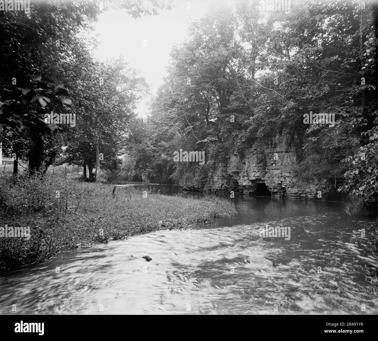 Grotte, Mill Creek Park, nahe Batavia, The, zwischen 1880 und 1899. Stockfoto