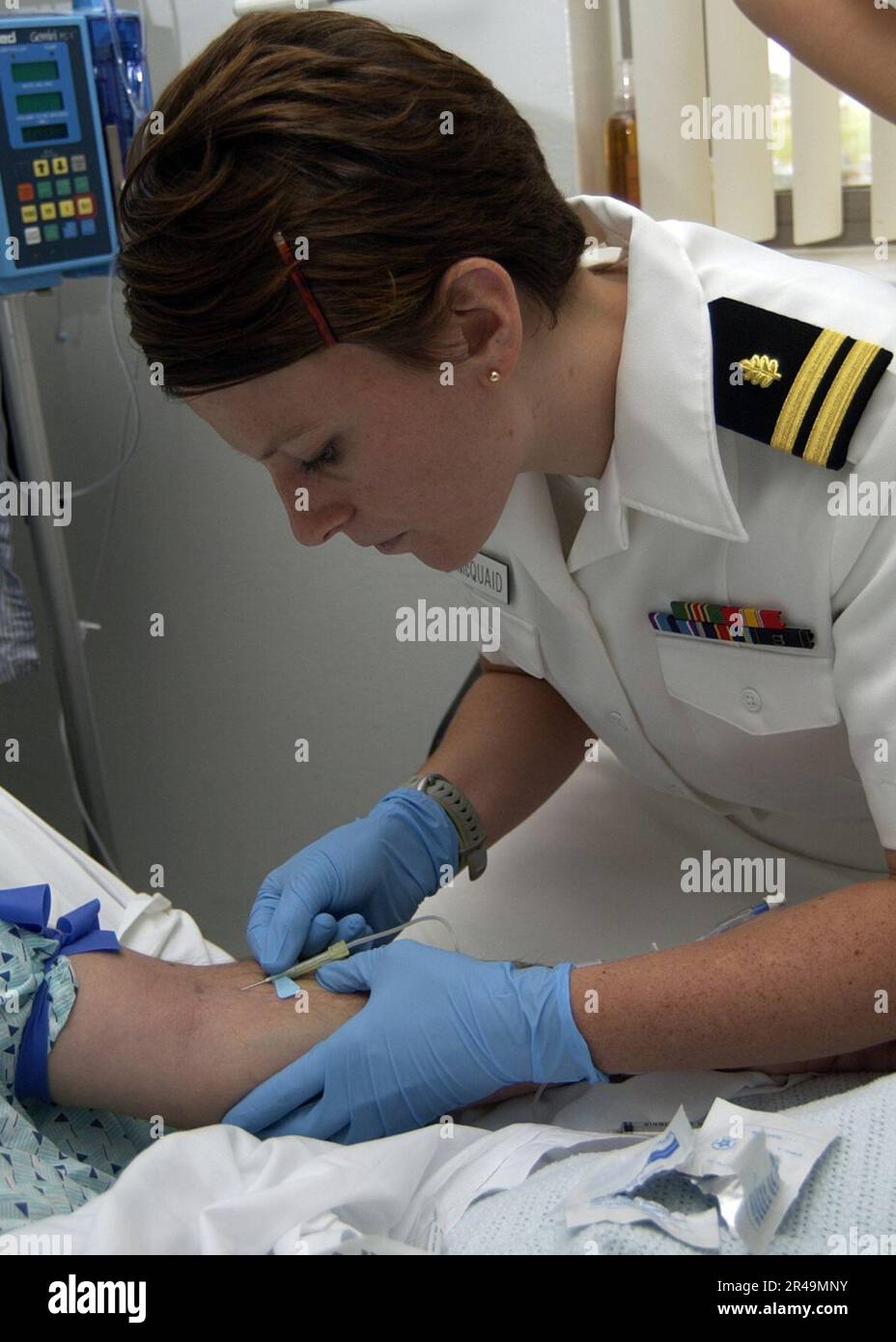 US Navy Blutprobe in Navy Medical Facility Stockfoto