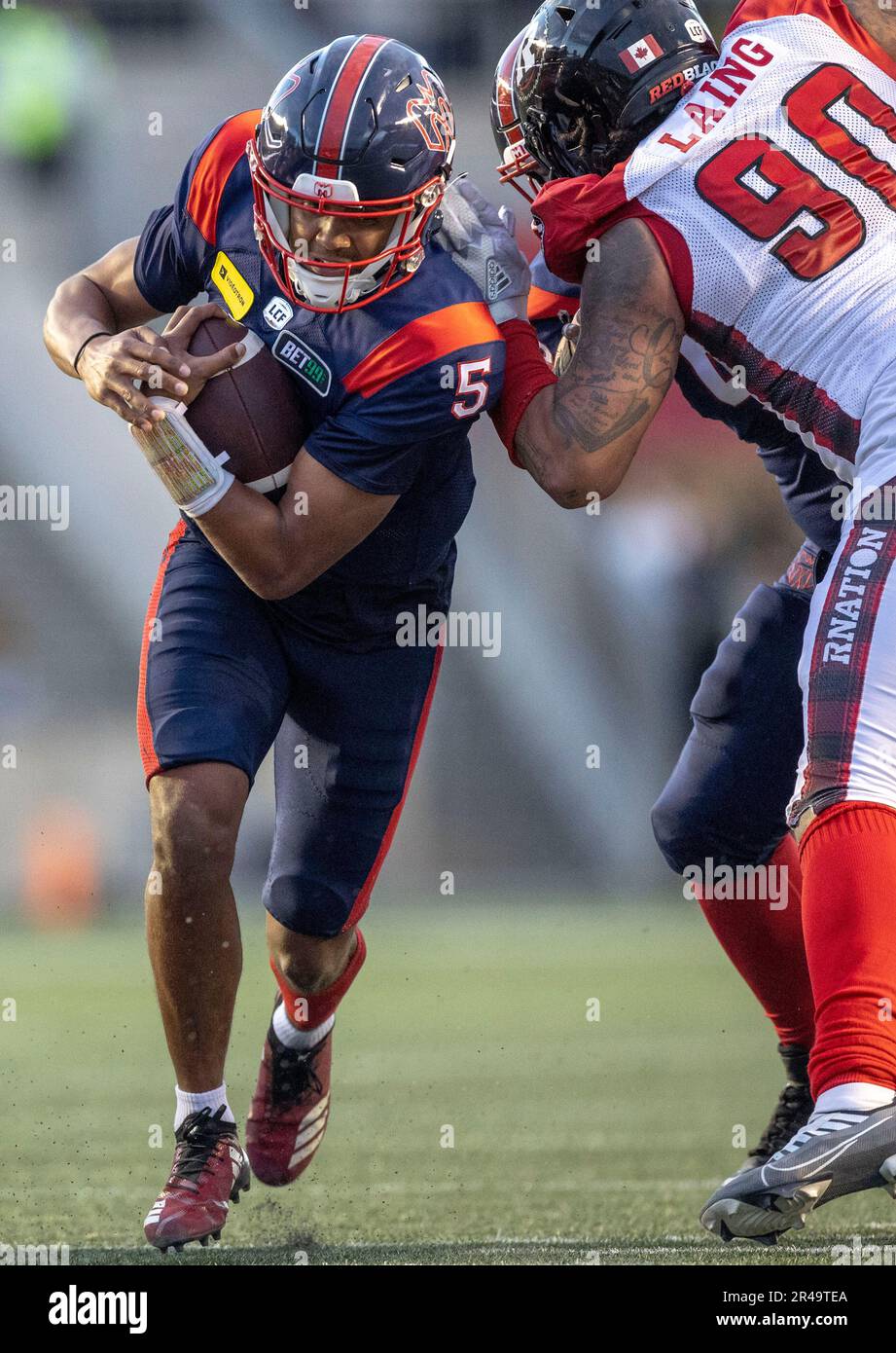 Ottawa, Kanada. 26. Mai 2023 Caleb Evans (5) der Montreal Alouettes im Vorjahresspiel der Canadian Football League zwischen den Ottawa Redblacks und den besuchenden Montreal Alouettes. Die Alouettes gewannen das Spiel 22:21. Copyright 2023 Sean Burges / Mundo Sport Images / Alamy Live News Stockfoto