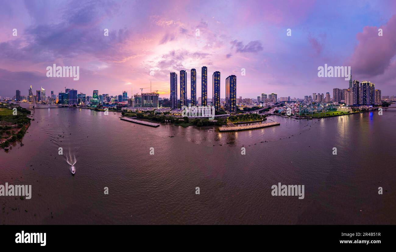 Sonnenuntergang am Saigon Riverside, Ho Chi Minh Stadt, Vietnam Stockfoto