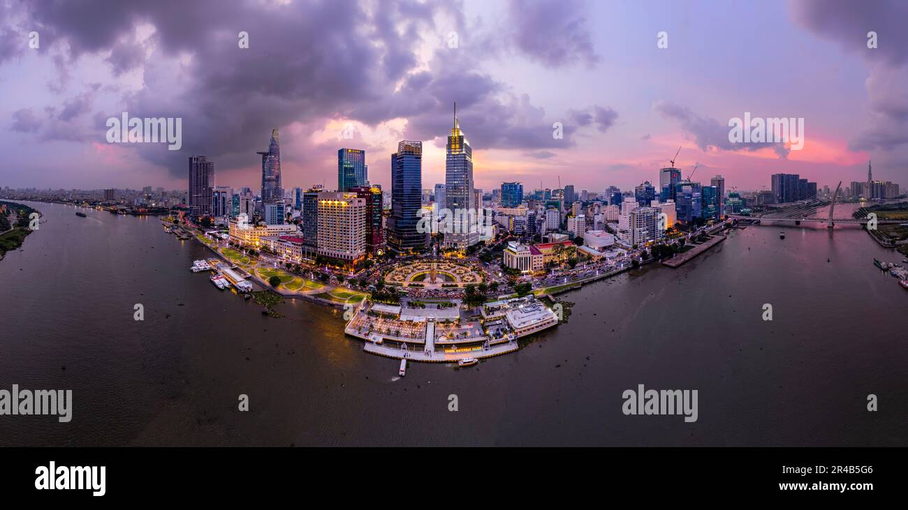 Sonnenuntergang am Saigon Riverside, Ho Chi Minh Stadt, Vietnam Stockfoto