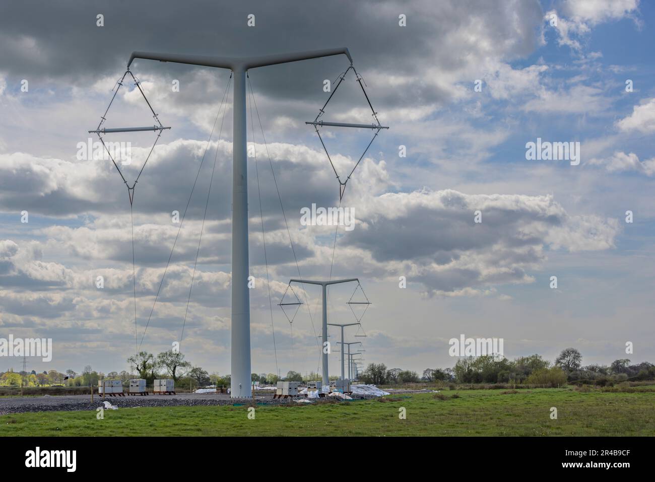 Im Bau befindliche T-Pylonen für das neue Kraftwerk Hinkley Point C. Stockfoto